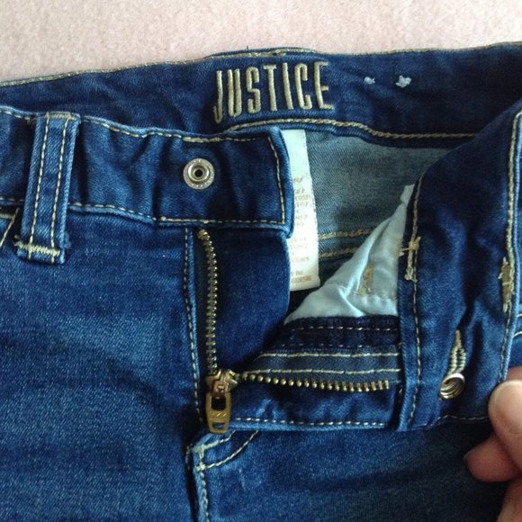 Justice Girls Denim Jean Shorts, Sz. 8 - Picture 4 of 9